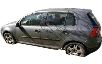 Golf 5 na náhradní díly - 4
