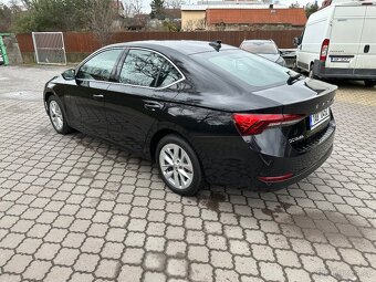 PRONÁJEM VOZIDLA SKODA SUPERB SPORT LINE, 2.0 TDi, DSG, R.V. - 4