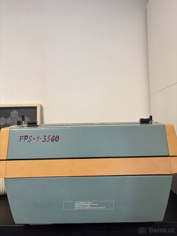 Psací stroj robotron 20 - 4