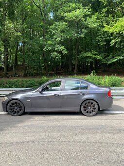 BMW E90 320d 120kw - 4