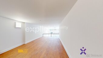 Pronájem ateliéru 1+kk, 30 m² - Zlín (Loft), ev.č. 02441 - 4