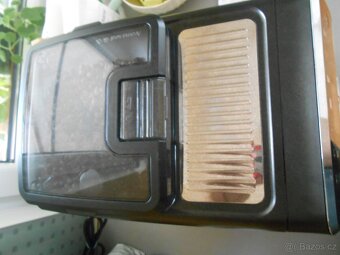 Espresso Philips Series 5500 LatteGo EP5549/70, barevný TFT - 4