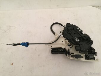 VW PASSAT CC 2008-2016 -PRAVÝ PŘEDNÍ, LEVÝ ZADNÍ ZÁMEK DVEŘÍ - 4