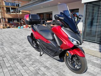 Honda Forza 350 ČR - 4