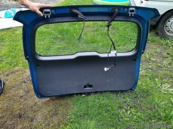 Dveře kufru modré Hyundai i30 2007 - 2009 - 4