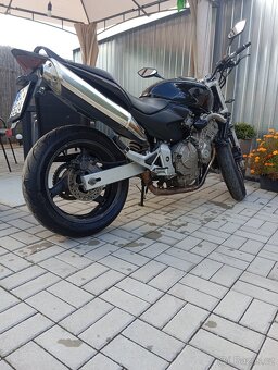 Honda Hornet - 4