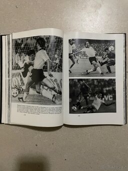 Knížka o kopané 1982 - 4
