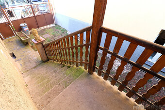 Rodinný dům 5+kk se zahradou a sklepem – klidné bydlení 15 m - 4