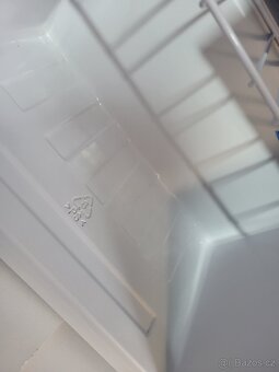 MINI LEDNICE S MRAZÁKEM ZÁRUKA - 4