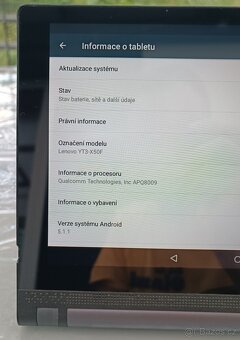 Tablet Lenovo Yoga Tab / 16GB / Wifi / 2GB RAM / 10" - 4