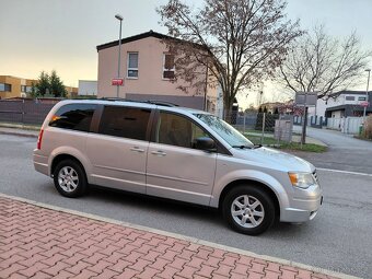 Chrysler Grand Voyager 2.8CRD Automat,2011,7.Míst,Long - 4