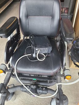 Elektrický invalidní vozík ERA 607 - 4