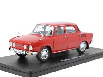 1:43 -1:36 model autíčka Old timer Mazda RX-7 - 4