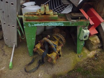 vybavení kovárny - 4