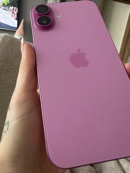 IPhone 16 plus 128 Gb - 4