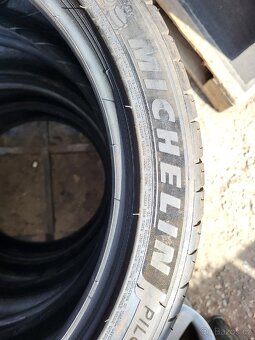 215 45 18" Michelin PilotSport 4 - 4