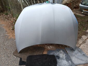 Skoda Fabia 2 facelift - přední kapota - 4