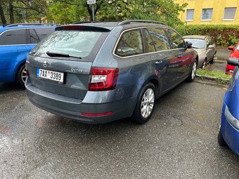 Škoda Octavia 1.6 85kw - 4