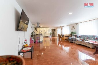 Prodej rodinného domu, 360 m², Zborovice, ul. Lesní - 4