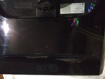 Monitor LG - 4