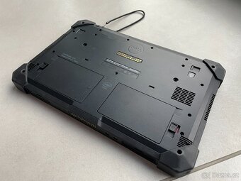 "pancéřový" Extreme Tablet s Windows - Dell 7212- i5 8.gen - 4