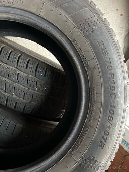 2x zimní pneu 215/70/15 C Kumho - 4