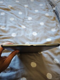 iPad 10.2 64GB (2021) Space Gray 9. Generace - 4