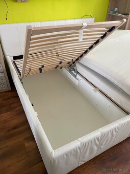 Čalouněná postel 180x200 s úložným prostorem - 4