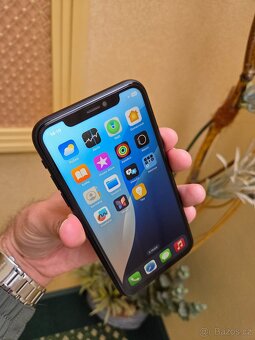 iPhone Xr 64gb Black, baterie 83% (jako nový) - 4