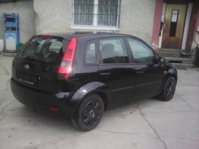 ford fiesta 1.25 ,51kw,r.v.7/03,162000km. - 4