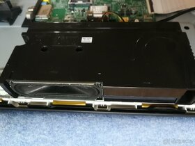 TV Samsung UE55NU7172U na ND, prasklý displej - 4