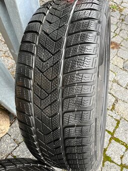 Pneu Pirelli 245/45 R20 Sottozero 3 - zimní - 2 ks - 4