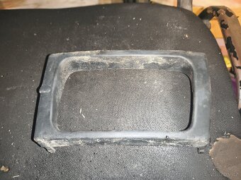 Škoda Felicia (předfacelift) Mřížky mlhovek - 4