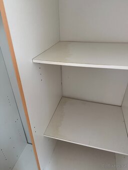 Šatní skříň 200×100×52 cm - 4