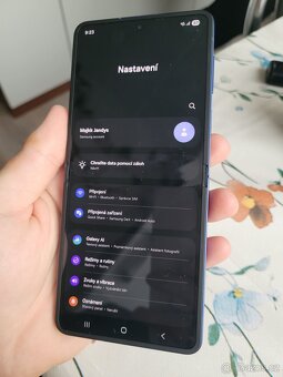 Samsung Z Flip 7 12/256Gb - 4