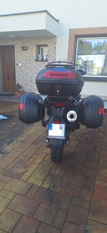 Suzuki DL 650 V-Strom - 4