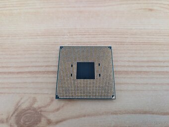 Ryzen 7 5700X - 4