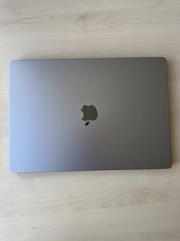 MacBook Pro 16" 2021 / M1 / 16Gb RAM / 512GB - 4