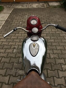 Jawa 250 Pérák - 4
