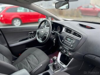 KIA CEED 1.4 CRDI COMBI 28000km DPH - 4
