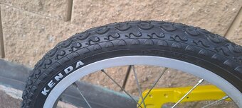 Dětské kolo 16" Apache s přídavnými kolečky - 4