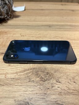 Prodám IPhone XS 64gb - kupován nový. - 4