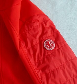 Červená softshellová bunda, vel. L, zn. s.Oliver - 4