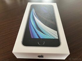 iPhone SE 2020 64gb bílý - 4