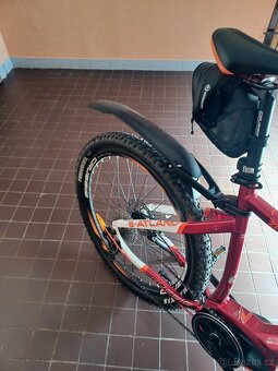 Crussis e-Atland 7.5 - 4