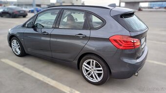 BMW 220D XDRIVE ACTIVE TOURER SPORT 190 koní - 4