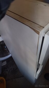 Nástěnná šuplíková skříňka Ikea - 4