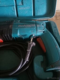 Silné vrtací kladivo Makita - 4