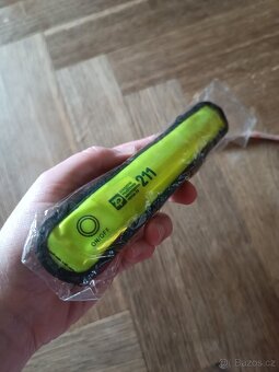 Svítící blikající reflexní obojek pro psy psa - 4