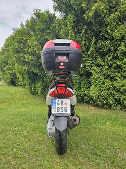 Yamaha Jog RR 50 - 4